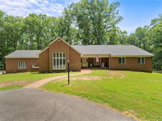 Foreclosed Home - 17520 LAKEWOOD RD, 22427
