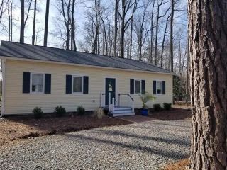 Foreclosed Home - 24 PINE CIR, 22480