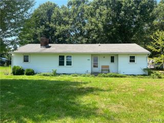 Foreclosed Home - 4810 MARY BALL RD, 22503