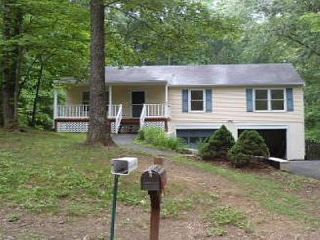 Foreclosed Home - 109 ACKERMAN LN, 22546