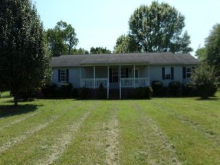 Foreclosed Home - 7084 Richmond Road, 22572