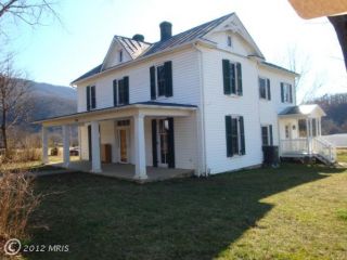 Foreclosed Home - 1056 E QUEEN ST, 22657