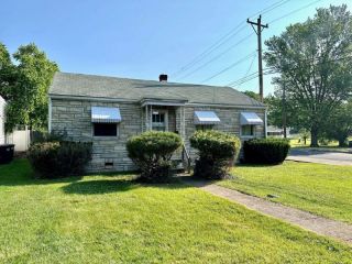 Foreclosed Home - 500 GREEN ST, 22802