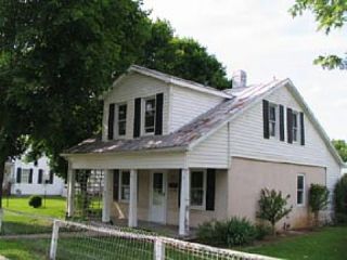 Foreclosed Home - 612 W SPOTSWOOD TRL, 22827