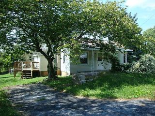 Foreclosed Home - 1691 E LEE HWY, 22844