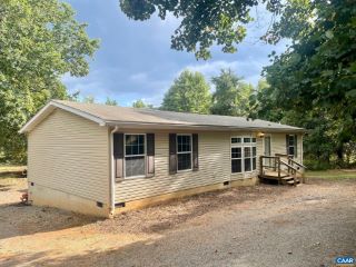 Foreclosed Home - 881 BEAGLE GAP RD, 22932