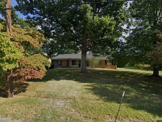 Foreclosed Home - 18 FISHERSVILLE RD, 22939