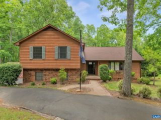 Foreclosed Home - 7 MULLIGAN DR, 22963