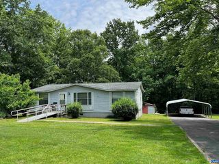 Foreclosed Home - 2792 MOUNTAIN HILL RD, 22963