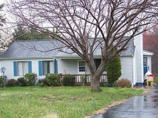 Foreclosed Home - 119 LAKE VIEW CT, 22968
