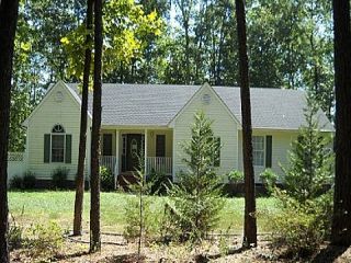 Foreclosed Home - 79 VESSELS LN, 23009