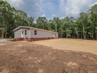 Foreclosed Home - 4743 SHANNON HILL RD, 23038