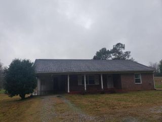 Foreclosed Home - 52 Stoney Point Rd, 23040