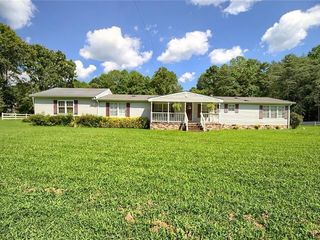 Foreclosed Home - 10087 WOODS CROSS RD, 23061