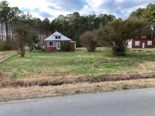 Foreclosed Home - 8774 FARYS MILL RD, 23061