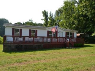 Foreclosed Home - 3835 Borden Road, 23072