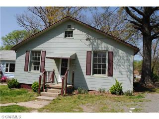 Foreclosed Home - 202 N JUNIPER AVE, 23075