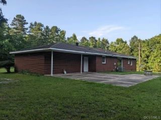 Foreclosed Home - 24731 ST JAMES RD, 23083
