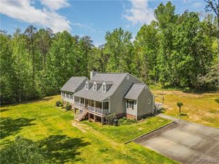 Foreclosed Home - 2300 WHITE HORSE RD, 23102