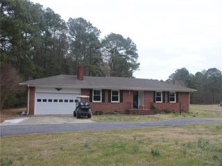 Foreclosed Home - 7315 NEW POINT COMFORT HWY, 23125