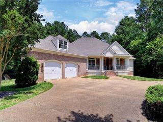 Foreclosed Home - 9104 WHISPERING DR, 23168