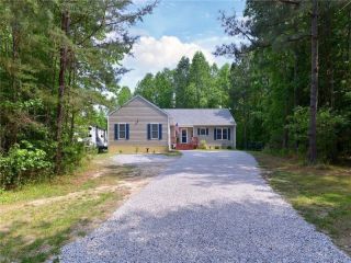 Foreclosed Home - 2685 LITTLE CREEK DAM RD, 23168