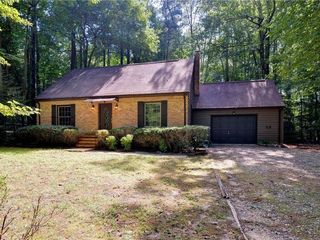 Foreclosed Home - 105 BRANCHS POND RD, 23168