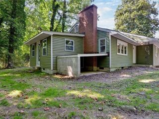 Foreclosed Home - 684 WINTHROP RD, 23185