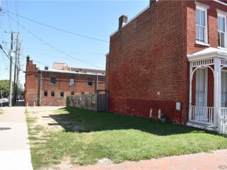 Foreclosed Home - 1130 W MARSHALL ST, 23220