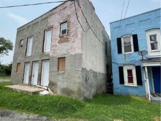 Foreclosed Home - 2305 DECATUR ST, 23224