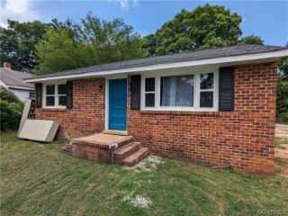 Foreclosed Home - 4220 TERMINAL AVE, 23224