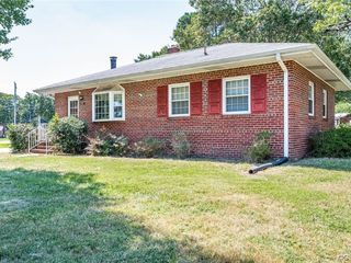 Foreclosed Home - 1100 MCDOWELL RD, 23225