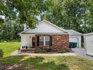 Foreclosed Home - 7511 DERRYCLARE DR, 23228
