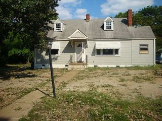 Foreclosed Home - 3215 MANORCREST RD, 23234