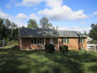 Foreclosed Home - 1103 ADKINS RD, 23236