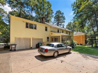 Foreclosed Home - 1806 PLAIN VIEW RD, 23238