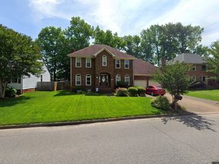 Foreclosed Home - 1139 FAIRWAY DR, 23320