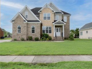 Foreclosed Home - 1505 VANCE CIR, 23320