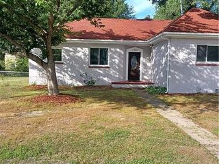 Foreclosed Home - 1922 SPARROW RD, 23320