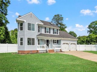 Foreclosed Home - 1004 AMELIA CT, 23320