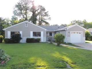 Foreclosed Home - 1204 SIR LANCELOT DR, 23323