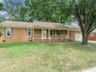 Foreclosed Home - 2320 MEIGGS RD, 23323