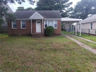 Foreclosed Home - 2166 CAMPOSTELLA RD, 23324