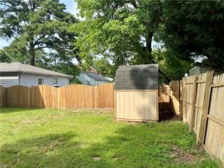 Foreclosed Home - 717 OSBORN AVE, 23325