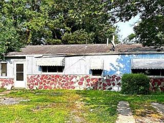 Foreclosed Home - 1328 WINGFIELD AVE, 23325