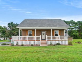 Foreclosed Home - 37302 SPAR CT, 23356