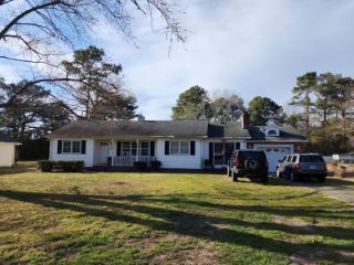 Foreclosed Home - 19123 GREENWAY CIR, 23417