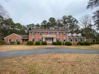 Foreclosed Home - 18507 Metompkin Rd, 23421