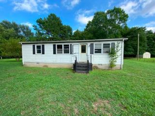 Foreclosed Home - 28643 Bobtown Road, 23422