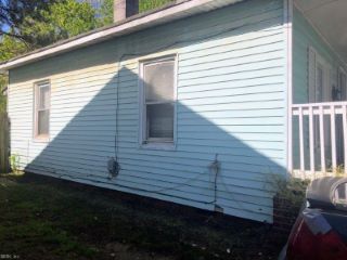 Foreclosed Home - 207 CHARLOTTE AVE, 23434